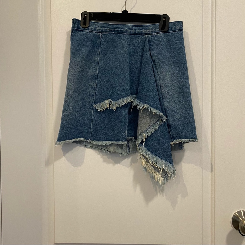 BlankNYC Denim Skirt - Picture 5 of 6